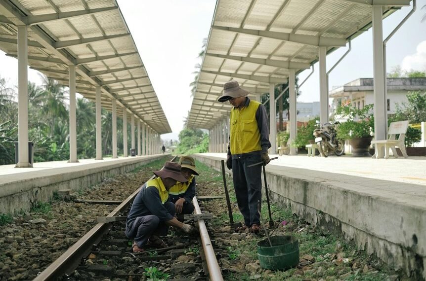 elevate online service platform